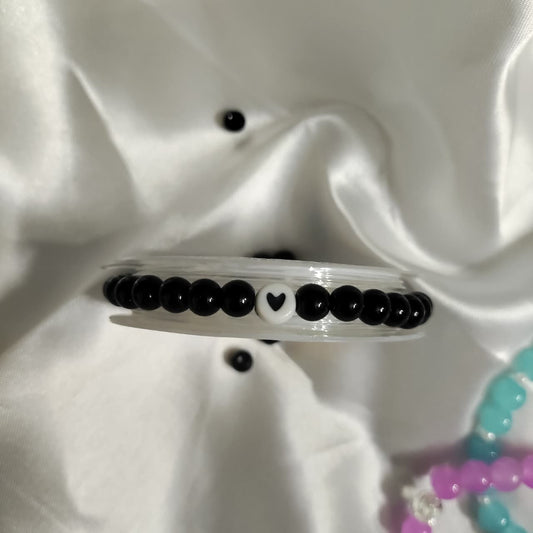 Black heart bracelet