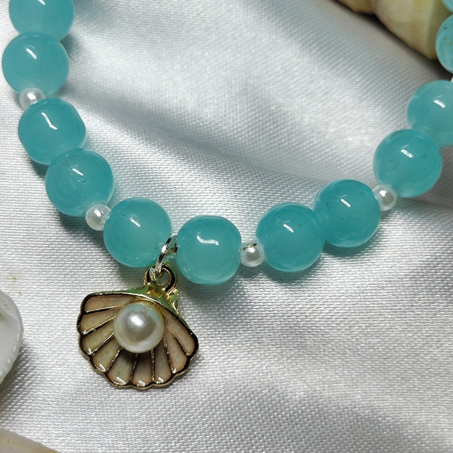 Blue with white pearl bracelet