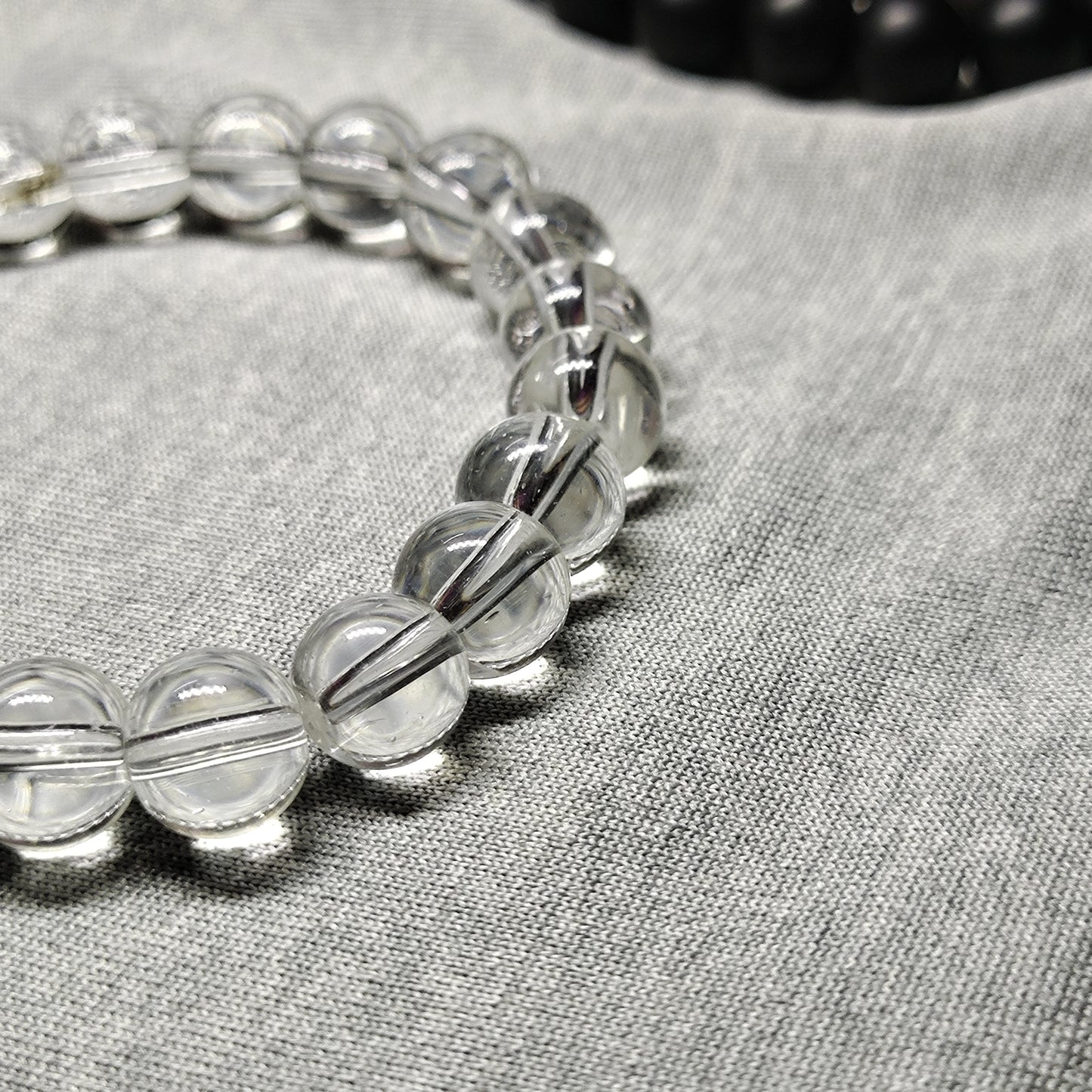 Transparent bead bracelet