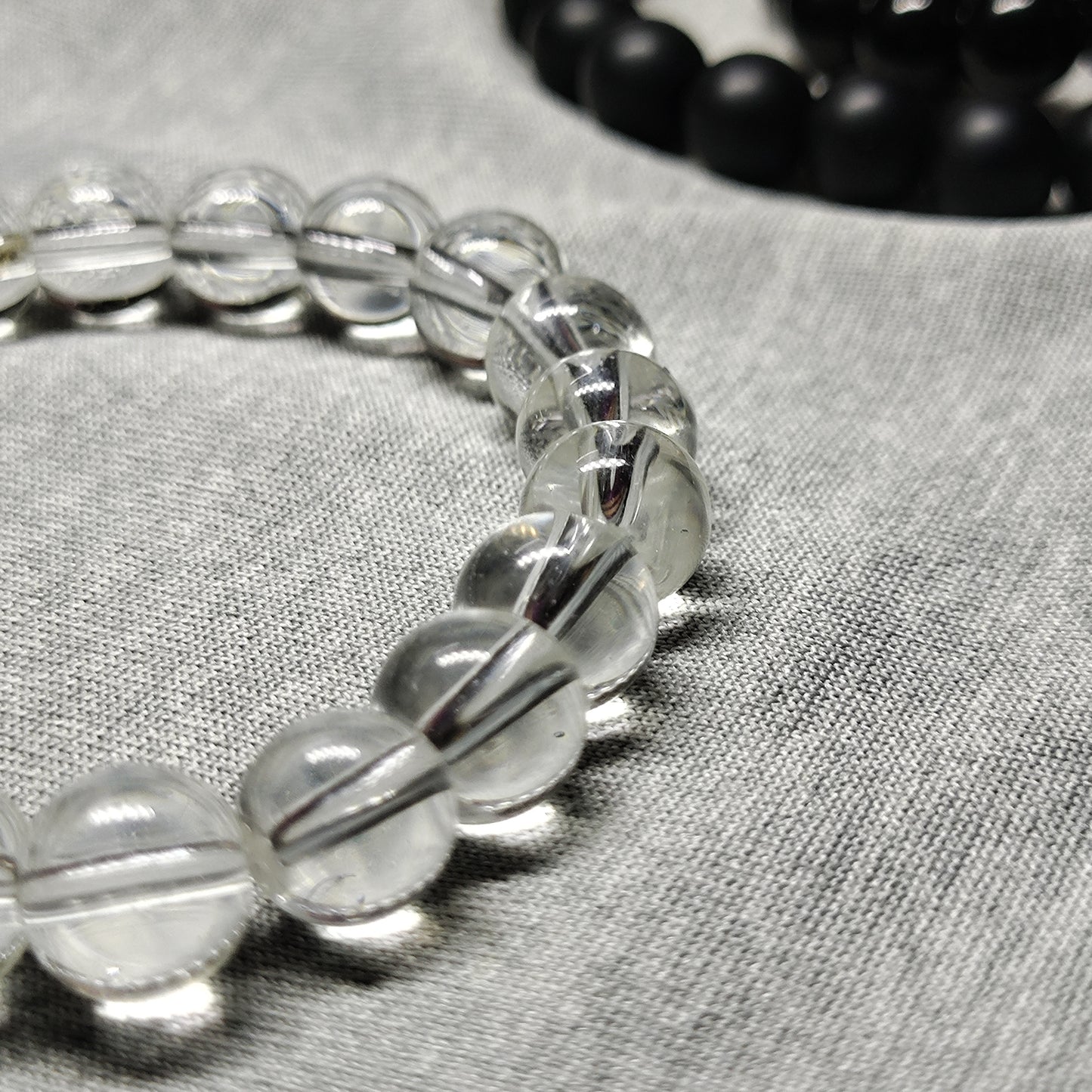 Transparent bead bracelet