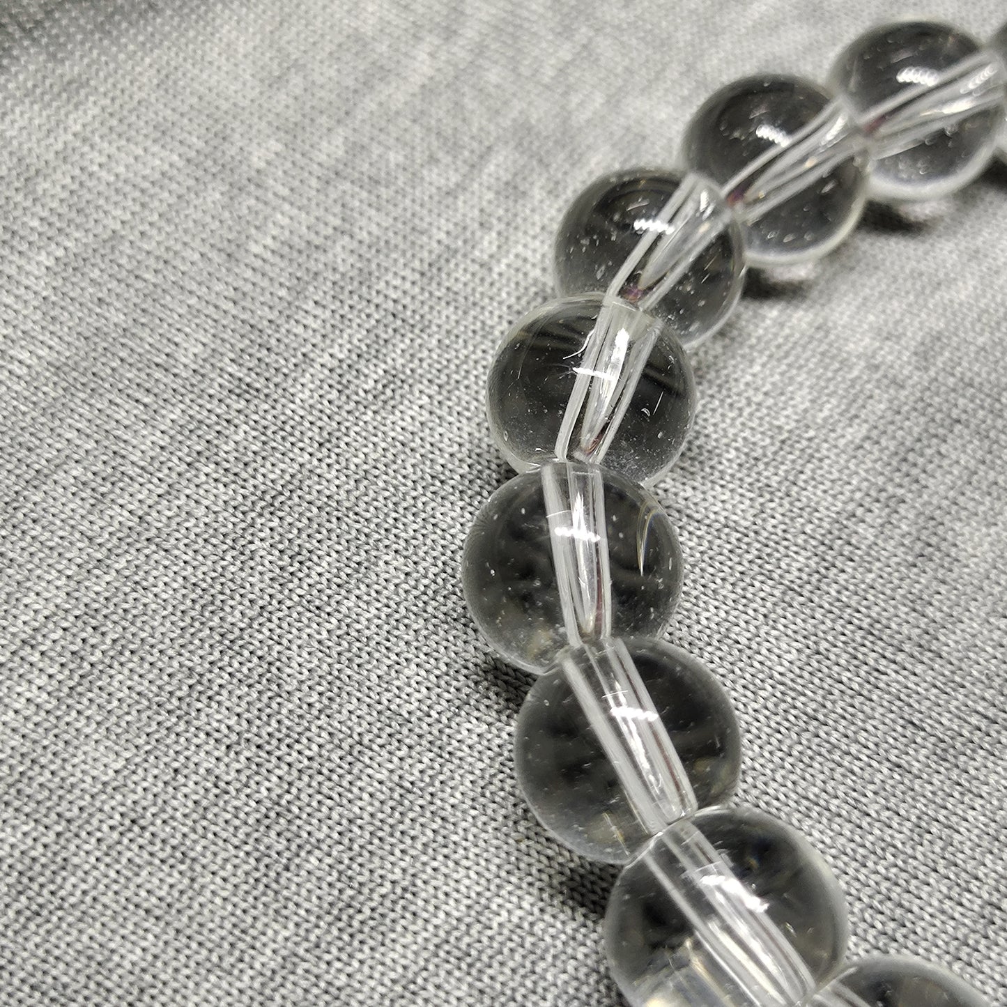 Transparent bead bracelet
