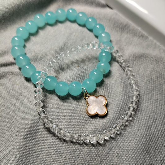 Blue with white clove charm bracelet