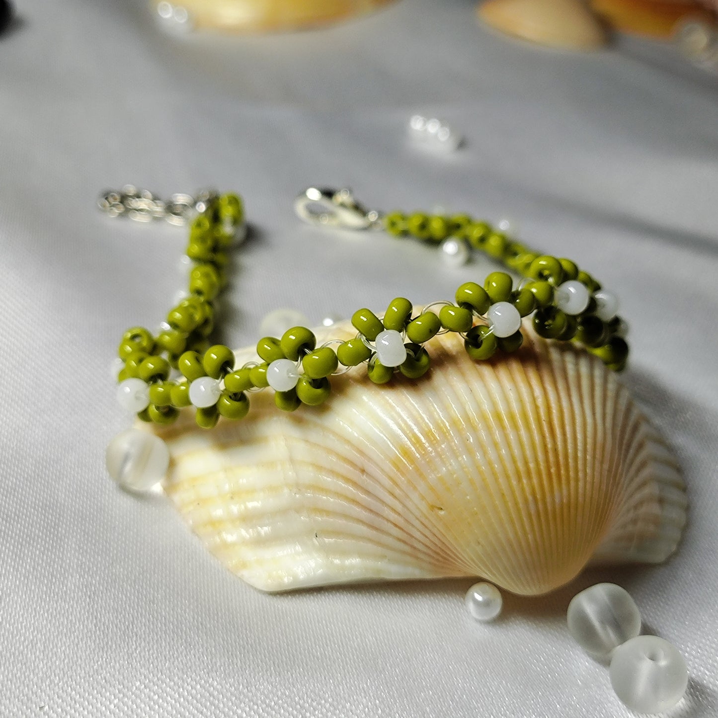 Green with White dot beads bracelet
